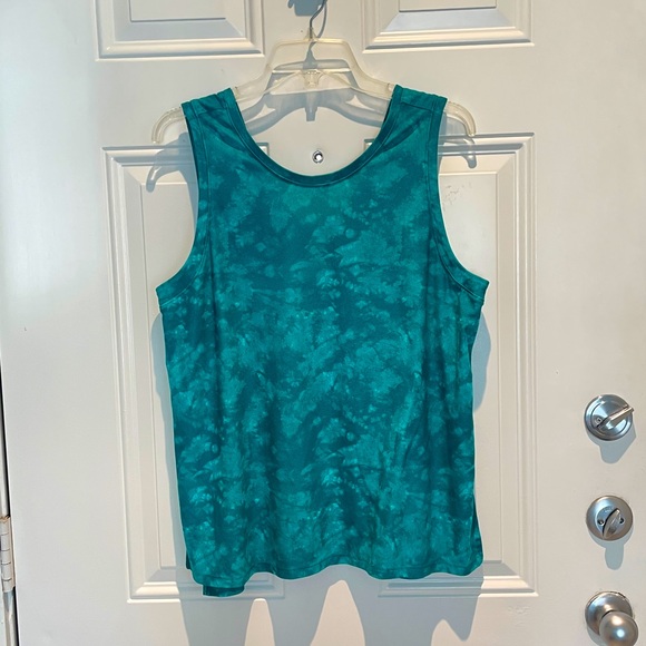 Old Navy Active Breathe On Sleeveless Workout Tank Size Large, Turquoise Green - Picture 1 of 10